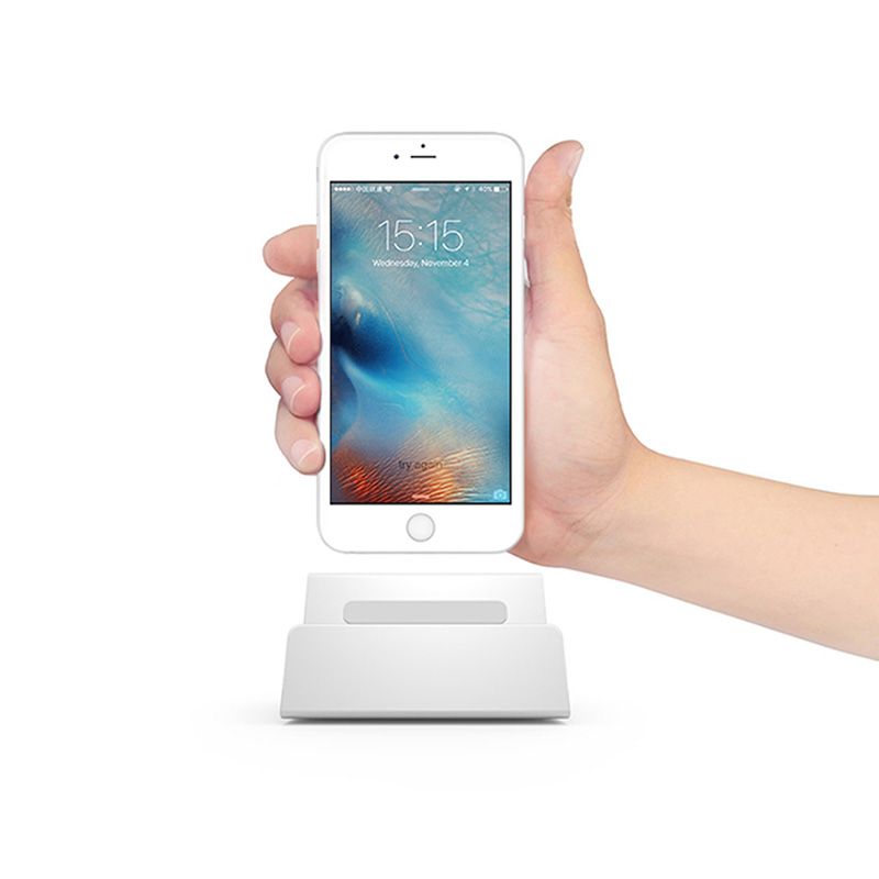 iQunix Hima Apple Certified Charge Dock (Silver)
