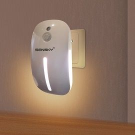 Sensky Skl001 Plug in Motion Sensor Light Motion Activated LED Sensor Night Light for Bedroom, Stairwells, Hallway